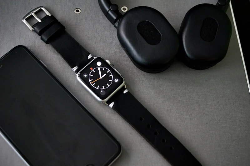 AWBF20-D123-WHITE handgefertigt Vintage Leder Uhrenarmband incl. Lugs Adapter für Apple Watch 1 und 2 (oder Apple Watch Sport) 42mm oder 38mm